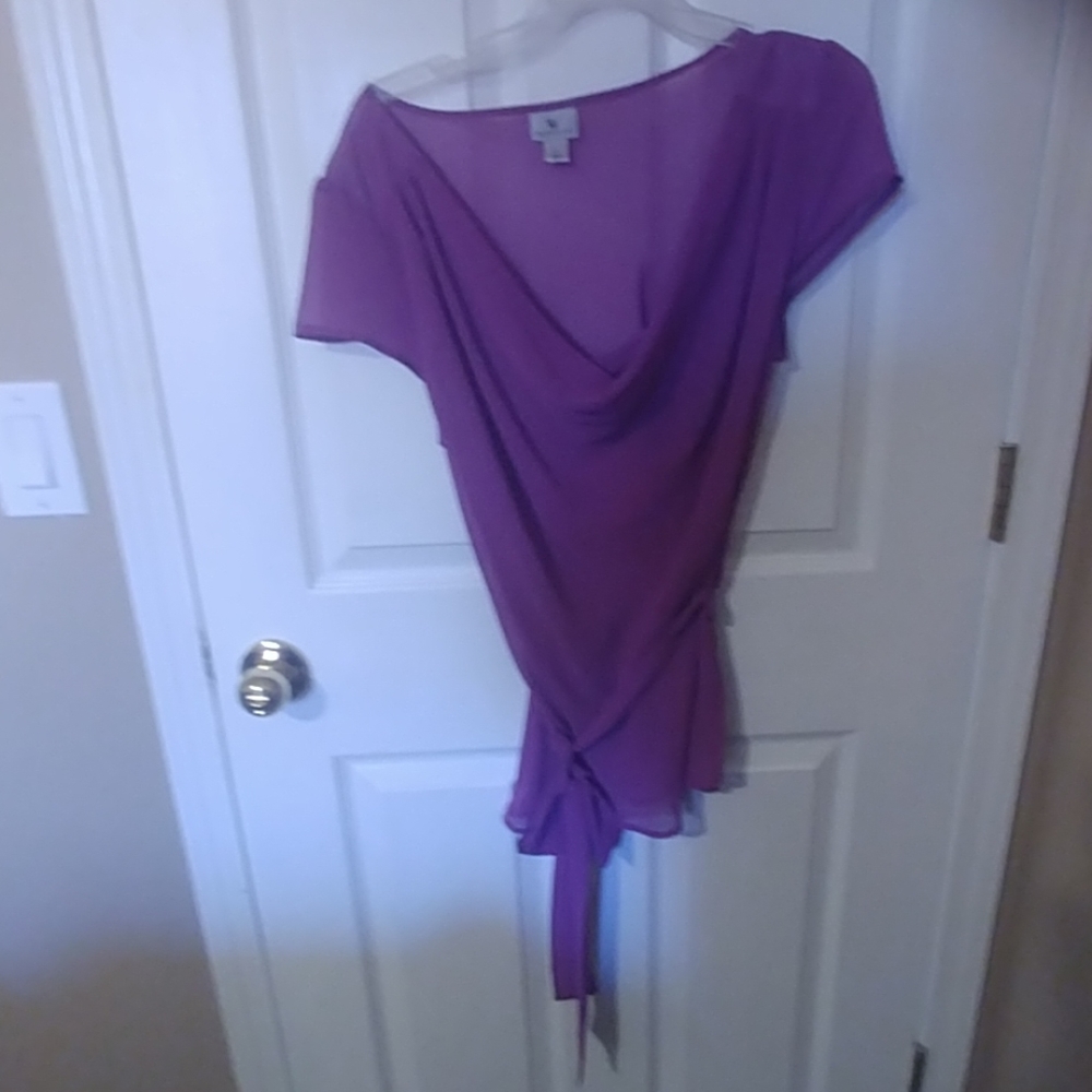 A purple top large
